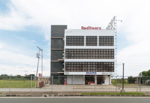 Rabago Hotel by Reddoorz