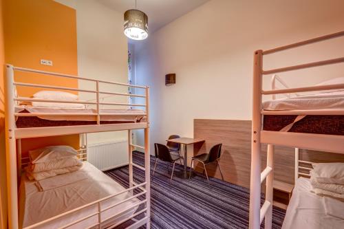 Planet Hostel