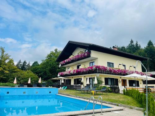 Pension & Café Waldschenke