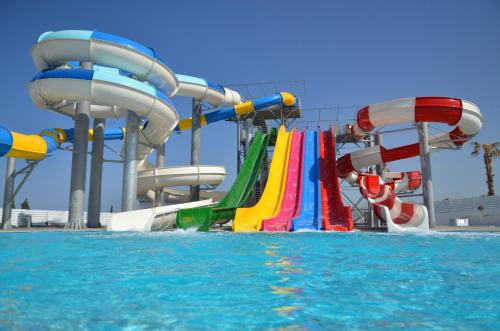 King Evelthon Beach Hotel and Resort