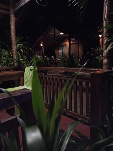 Zhaya's Beach & Cottages