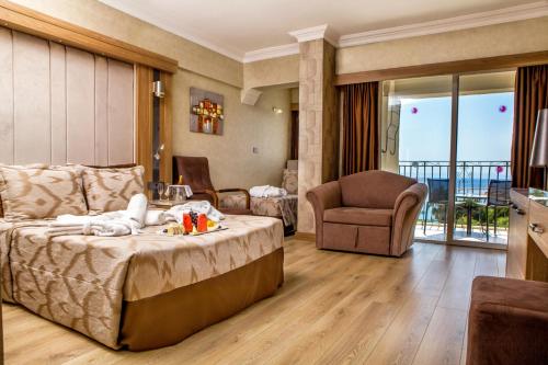 Laur Hotels Experience & Elegance