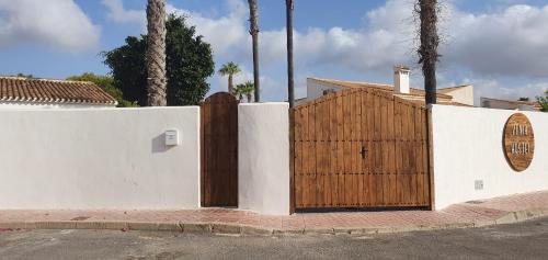 Zenia Hostel