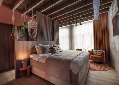 Cousins Boutique Hotel