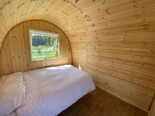 Lakeside Eco Pod