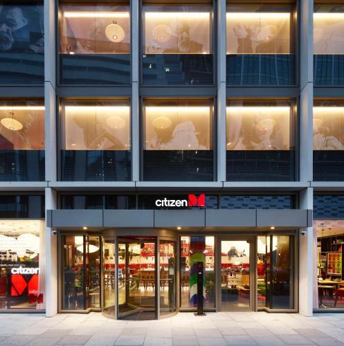 CitizenM London Victoria Station
