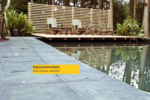 Three B's-Bed & Breakfast