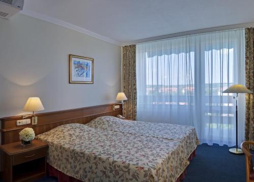 Ensana Thermal Hévíz Health Spa Hotel