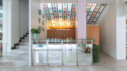 UrbanView At Lacson Street Bacolod City By RedDoorz