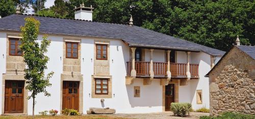 Habitaciones La Cuevona de Guitiriz,Parga, en el camino norte Lugo