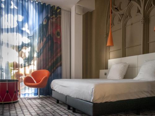 Martin’s Dream Hotel