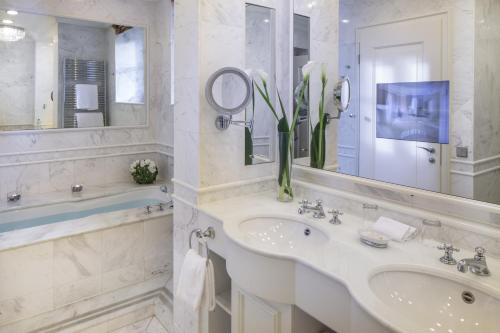 Falkensteiner Schlosshotel Velden