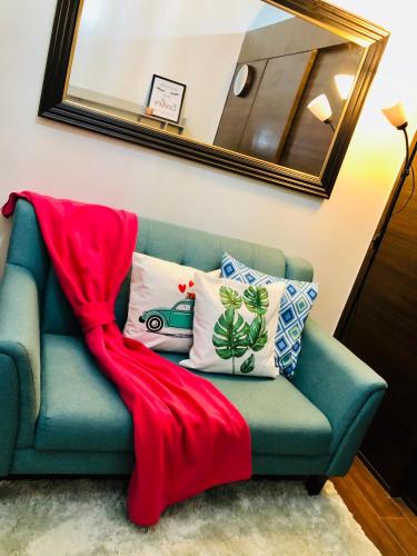 Air residence 1BR with balcony FREE NETFLIX and DISNEY PLUS