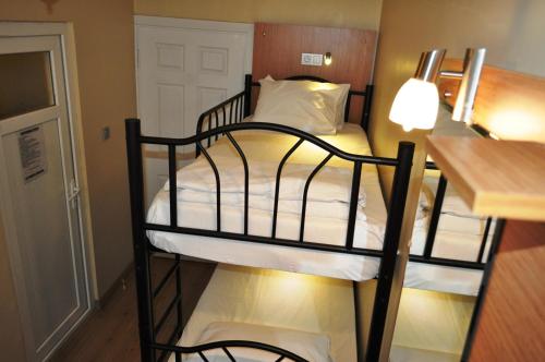 Antique Hostel