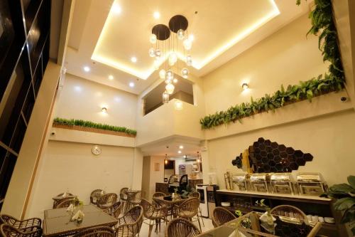 Jai Cobs Suites