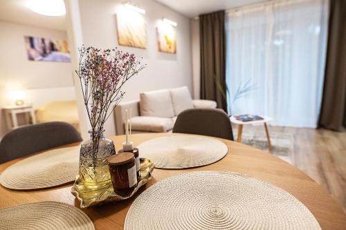 Šviesus ir jaukus butas Šiaulių centre puiki vieta poilsiui