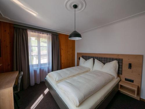 Hotel Rätia