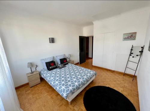 Très grand appartement à 10 min à pied du centre