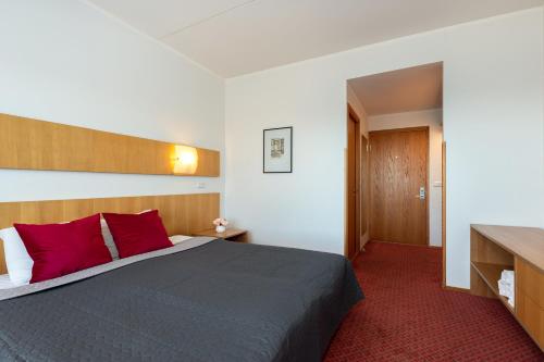 Raadimõisa Hotell