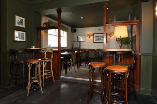 The Avenue Inn