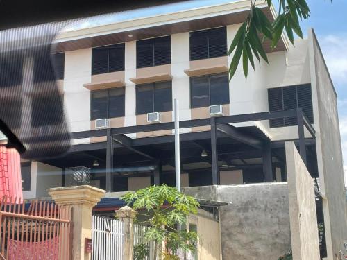 Mahayahay Lodge And Restaurant