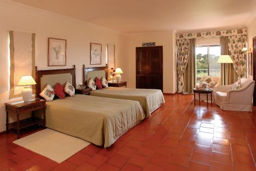 Dona Filipa Hotel