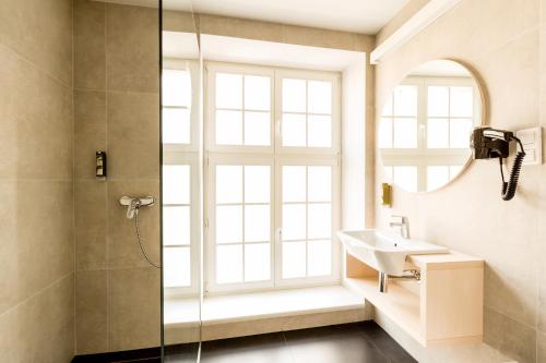 Sleep In Hostel & Apartments