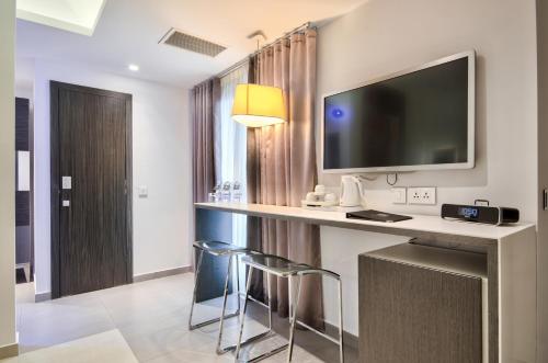 Valentina Hotel