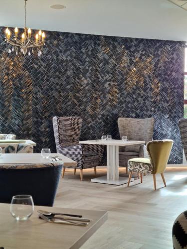 Hotel Grand Royal