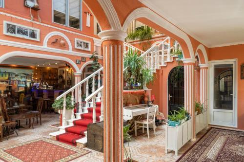 Elia Boutique Hostel