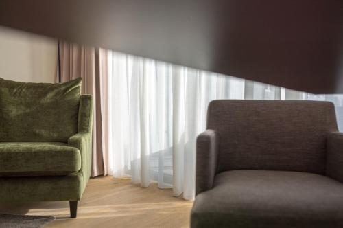 Suytes Business Studios