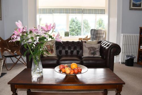 Tigh Na Cloich Hotel