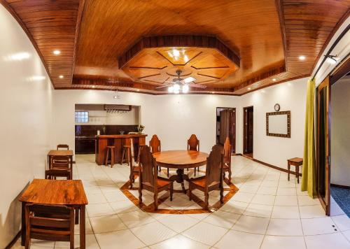Twin House Villa