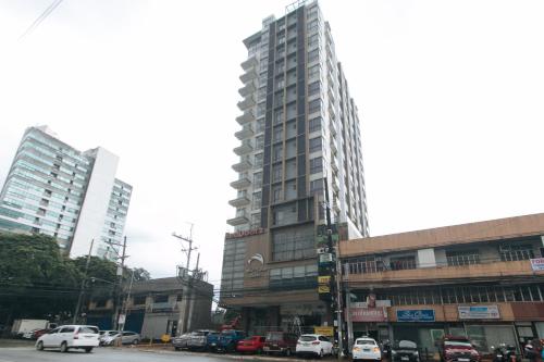RedDoorz Premium @ West Avenue Quezon City