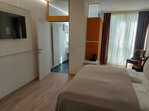 Gartenhotel Altmannsdorf Hotel 1