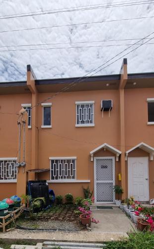 Yuna Homestay - Furnished Home in Butuan