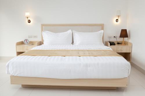One El Nido Suite