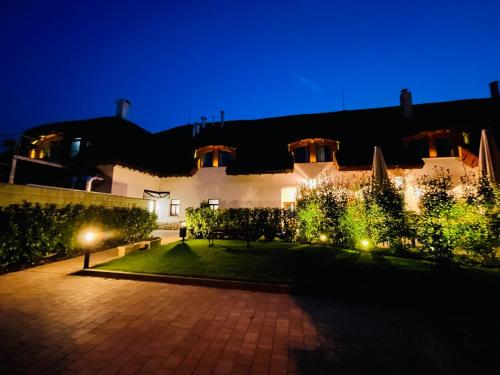 Öreg Halasz Hotel Es Etterem