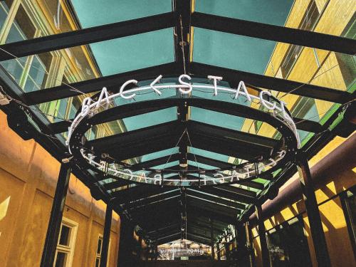 Backstage Hotel