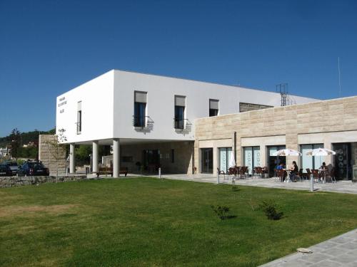 HI Hostel Alijo Pousada de Juventude