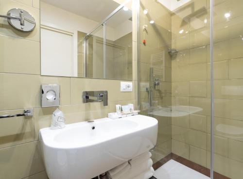 Castello Guest House