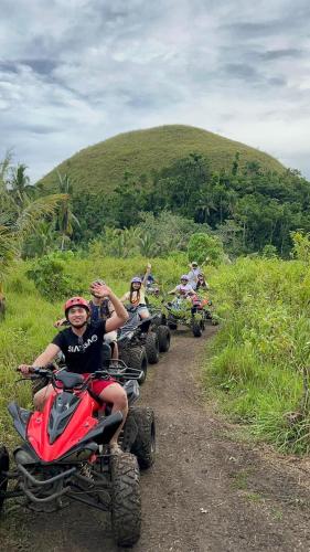 Check out this beautiful 5 bed villa with pool!