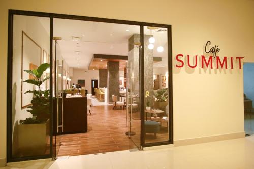 Summit Hotel Naga