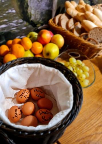 Restaurant And Penzion Pod Lipami