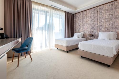 Stein Collection Hotel
