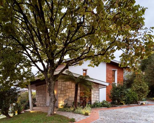 Santiago Family House