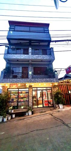 Kalis Viewpoint Lodge Coron