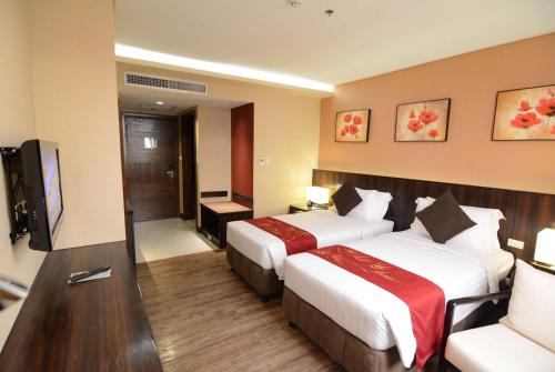 Ramada by Wyndham Manila Central