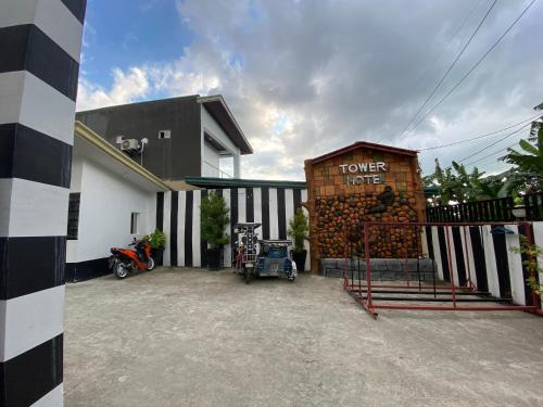 Tower Hotel by RedDoorz