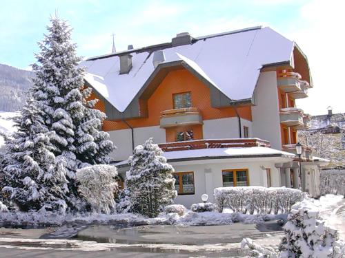All Inclusive Familienhotel Burgstallerhof